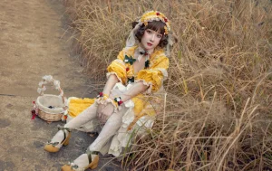 《Lolita黄裙》｜阿包也是兔娘 · 12张写真