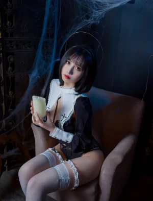 《修女》｜念雪 · 38张写真