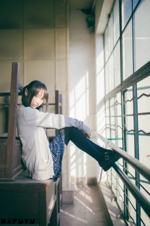 《JK系列》｜神楽坂真冬 · 126张写真