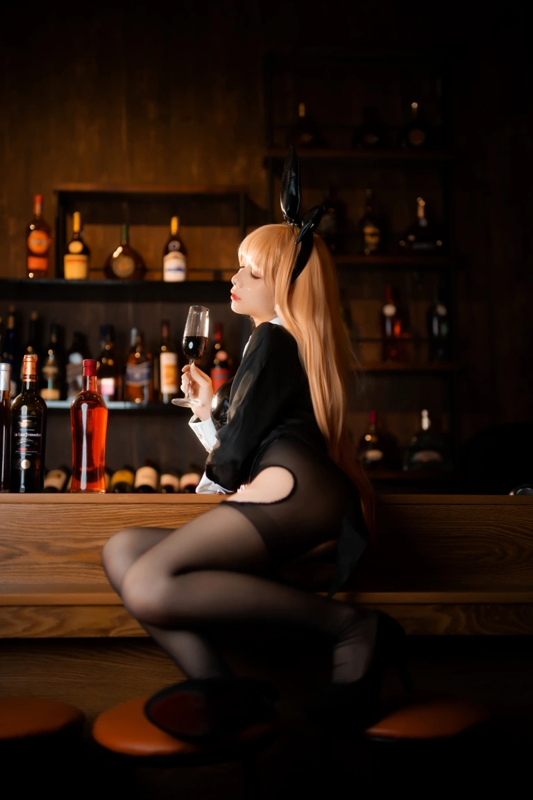 《喜多川兔女郎》｜清青琴玖 · 24张写真