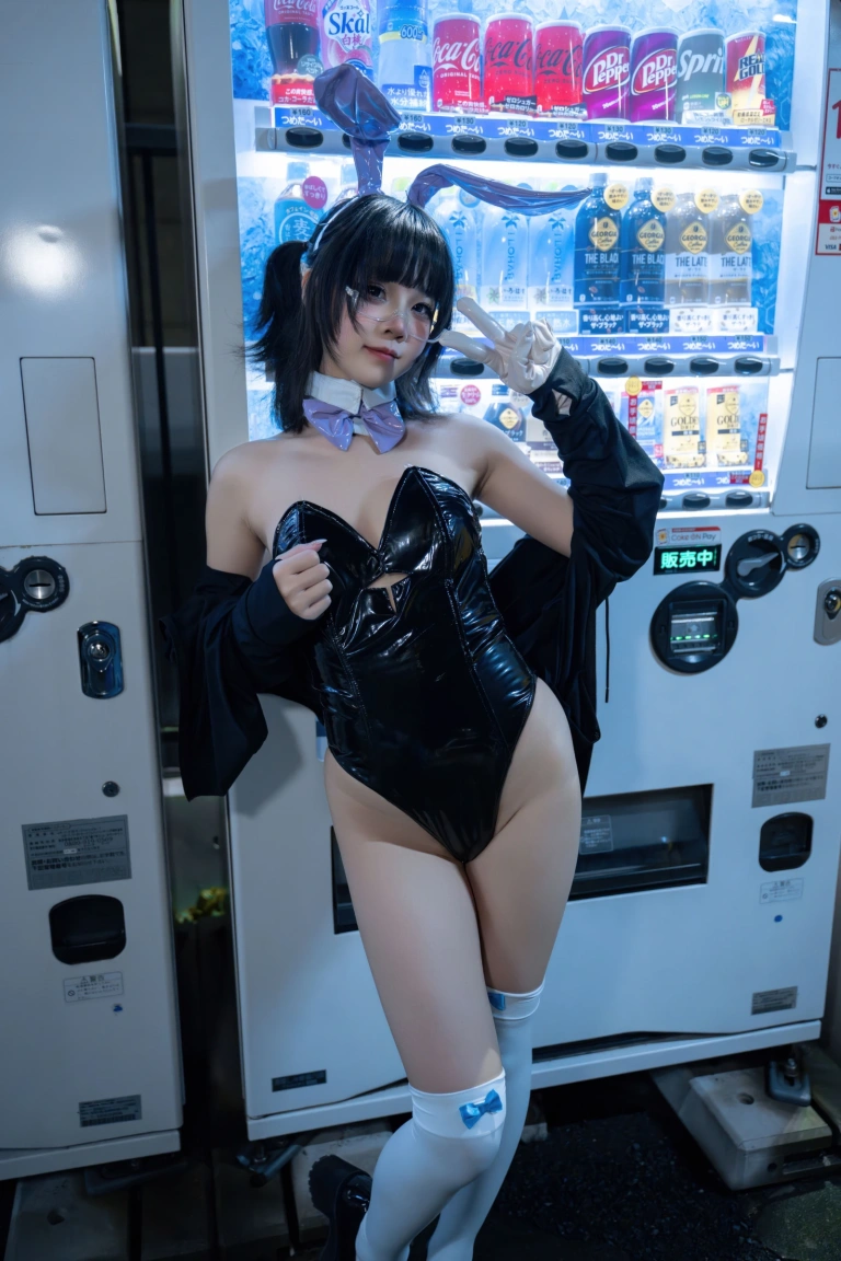 《东京夜兔贩卖机》｜清水凪 · 35张写真