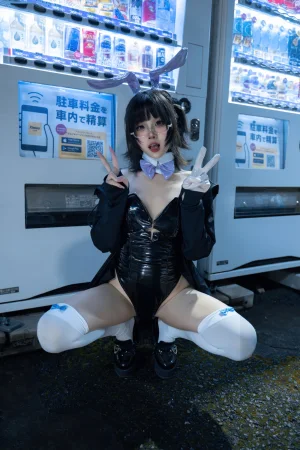 《东京夜兔贩卖机》｜清水凪 · 35张写真