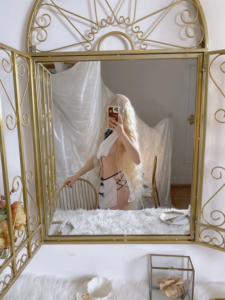 《爱者》｜一北亦北 · 54张写真、4 个视频