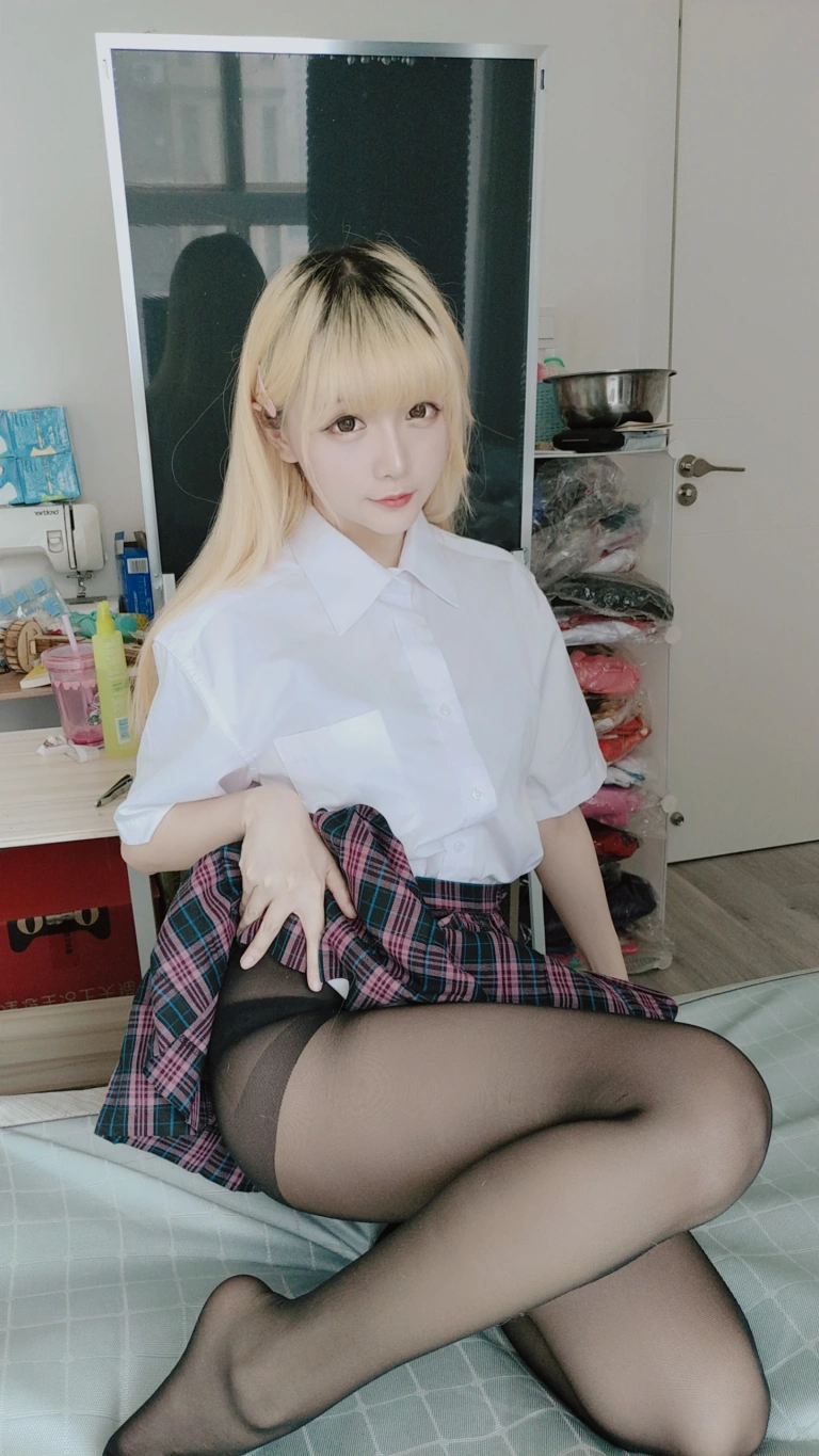 《定制 6-22 jk》｜星之迟迟 · 60张写真、3 个视频