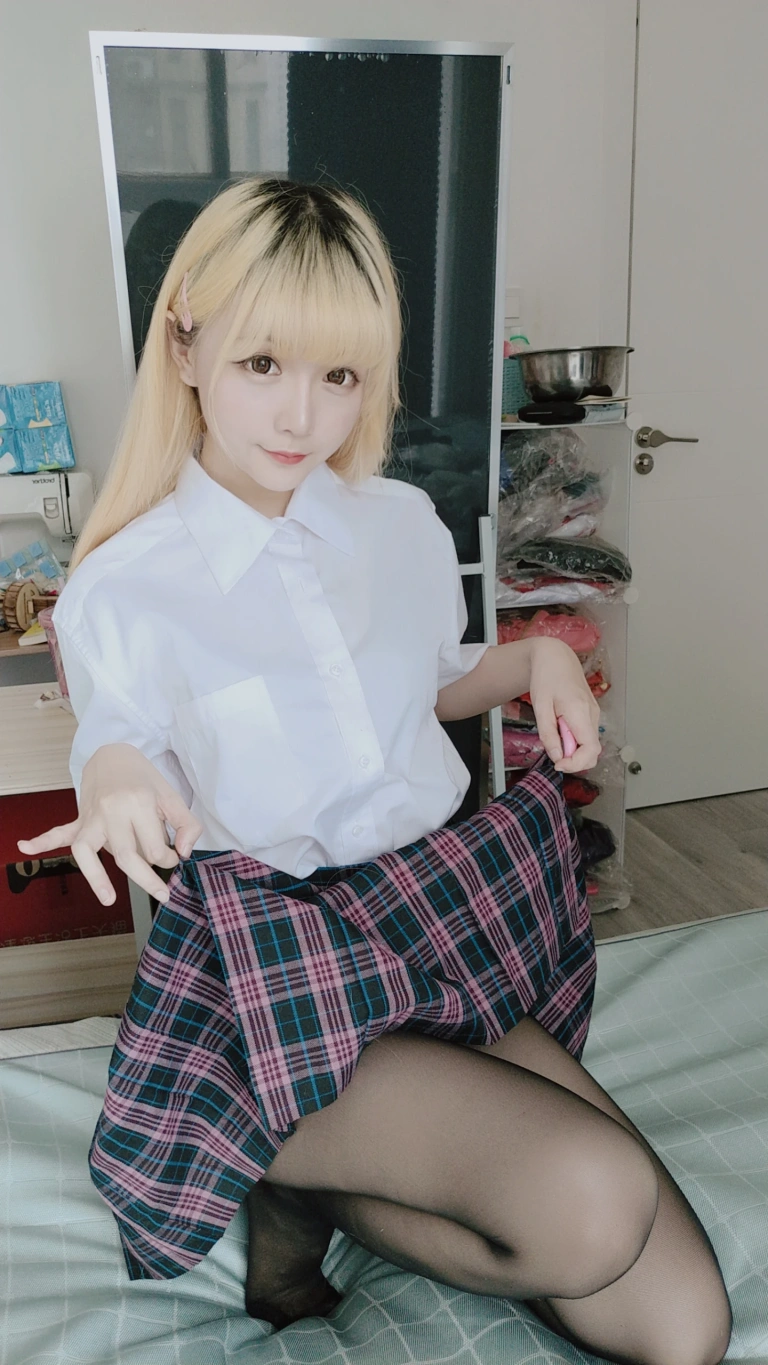 《定制 6-22 jk》｜星之迟迟 · 60张写真、3 个视频