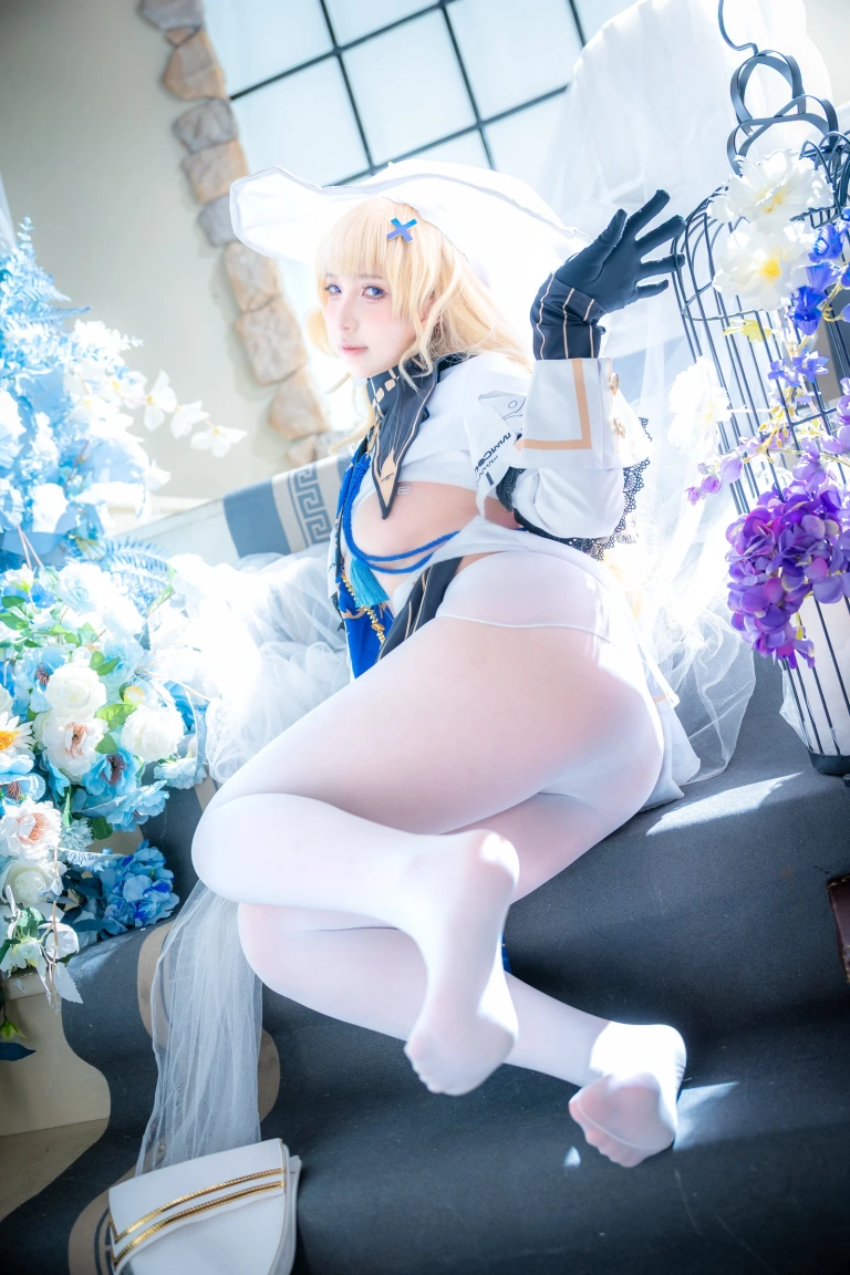 《鸣潮·菲比》｜小和甜酒 · 77张写真