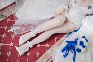 《95式婚纱》｜末夜 · 34张写真