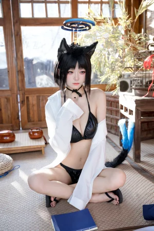 《桔梗衬衫》｜九柒喵 · 10张写真