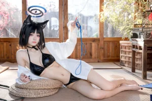 《桔梗衬衫》｜九柒喵 · 10张写真