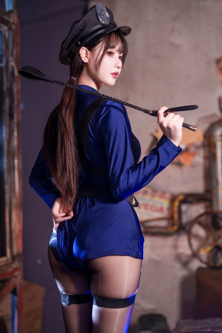 《纯狱之风女警》｜羽生三未 · 31张写真