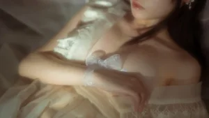 《小仙女》｜七月喵子 · 33张写真
