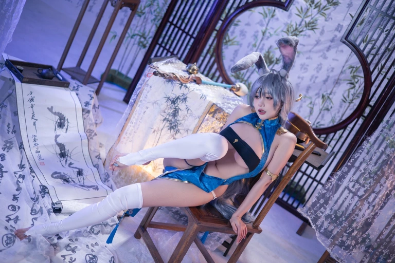 《镜月》｜是一只熊仔 · 40张写真