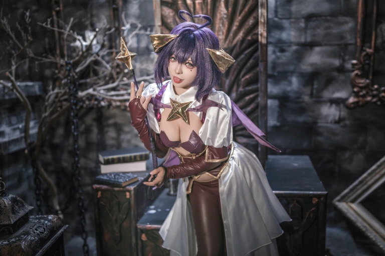 《魔法少女双人 柊舞缇娜&爱丽丝》｜小和甜酒&橙风千雅 · 55张写真、7 个视频