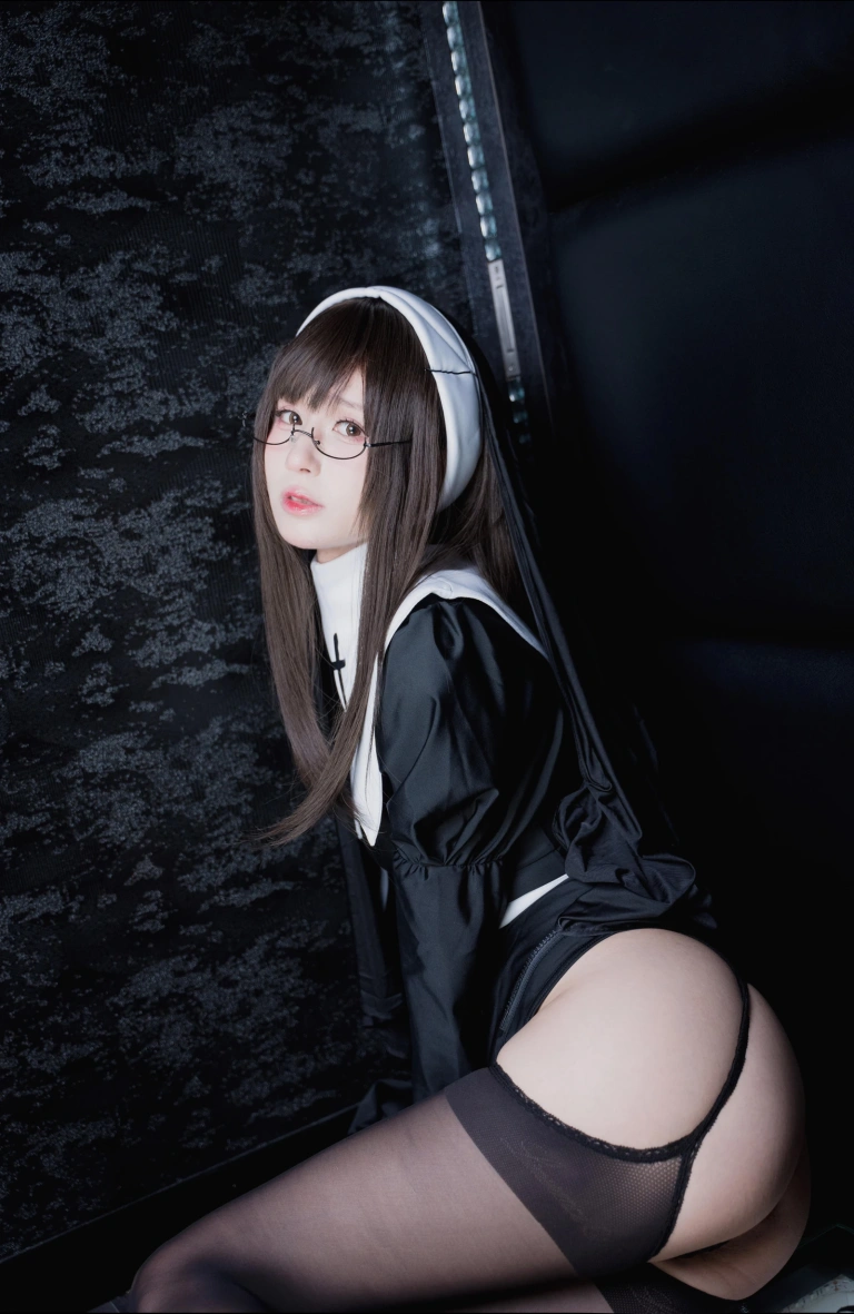 《堕修女》｜西园寺南歌 · 62张写真、3 个视频