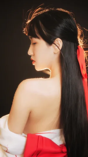 《和服》｜不呆猫 · 39张写真