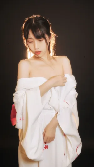 《和服》｜不呆猫 · 39张写真