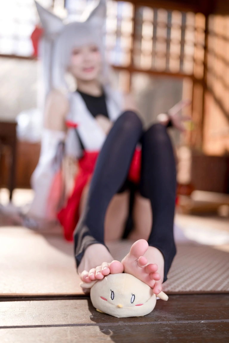 《碧蓝航线 朝凪原皮》｜九柒喵 · 40张写真