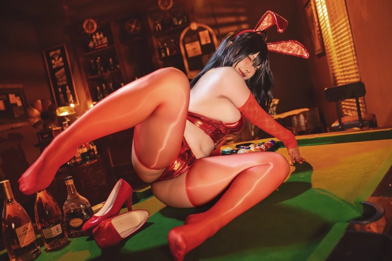 《大凤兔女郎》｜贞子蜜桃 · 60张写真、1 个视频