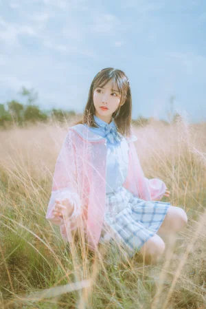 《粉黛草JK》｜面饼仙儿 · 19张写真