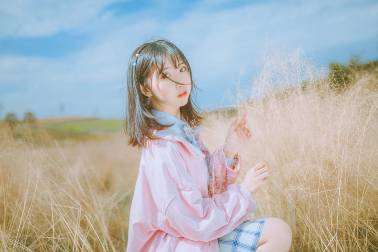 《粉黛草JK》｜面饼仙儿 · 19张写真