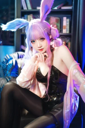 《麻辣兔头X异色兔》｜焖焖碳 · 38张写真
