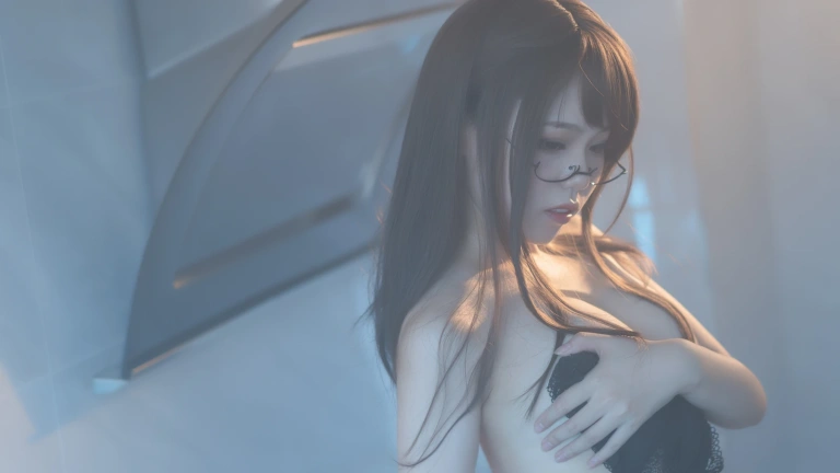《眼镜娘1号》｜七月喵子 · 21张写真