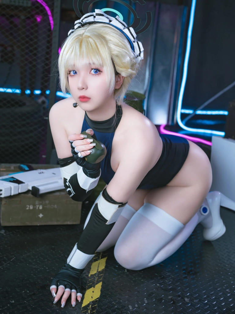 《蔚蓝档案 飞鸟马时女仆》｜小和甜酒 · 31张写真