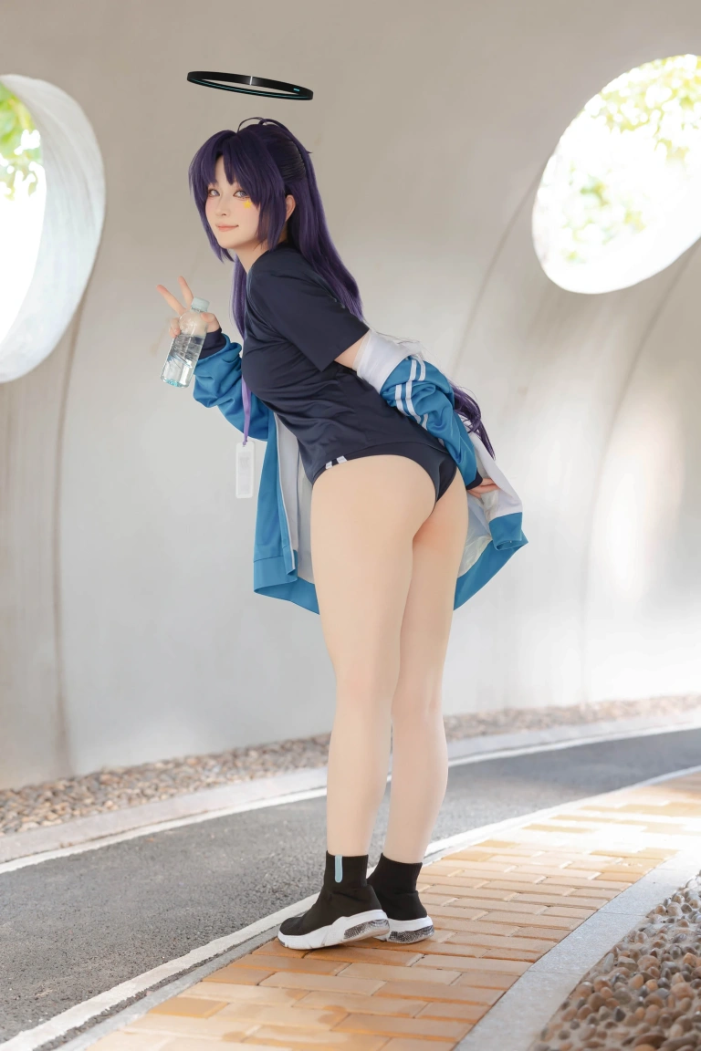 《优香体操服》｜屿鱼 · 40张写真