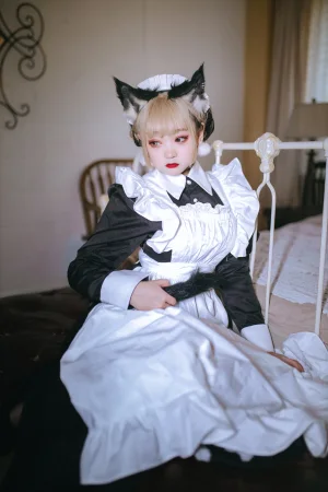 《猫女仆》｜恩田直幸 · 15张写真
