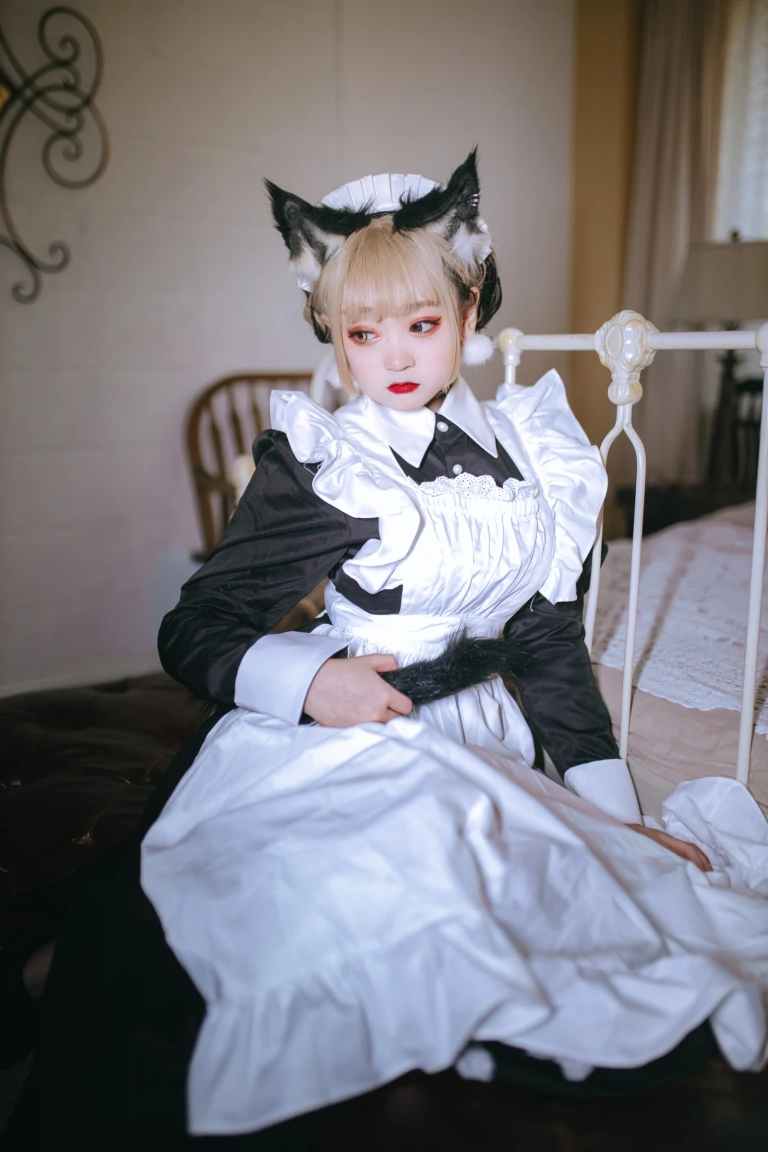 《猫女仆》｜恩田直幸 · 15张写真