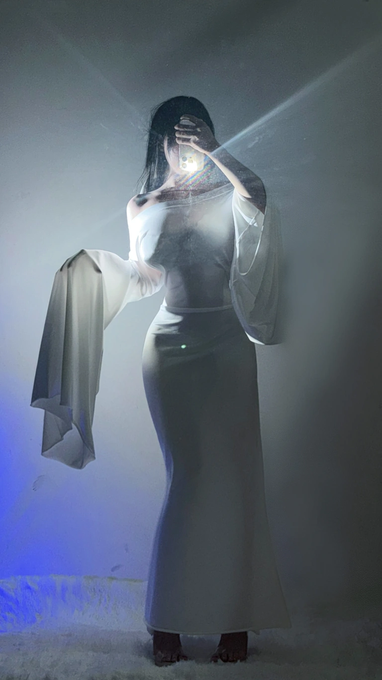 《可爱捣蛋鬼·绝命幽灵娘》｜末夜 · 25张写真、6 个视频