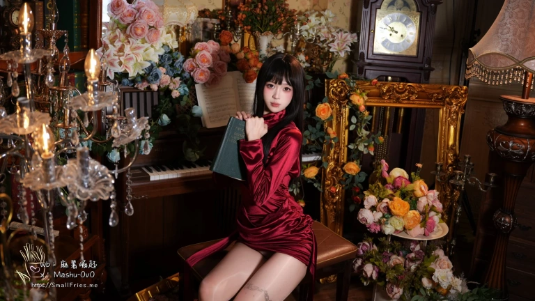 《酒红礼赞》｜麻薯好吃 · 43张写真