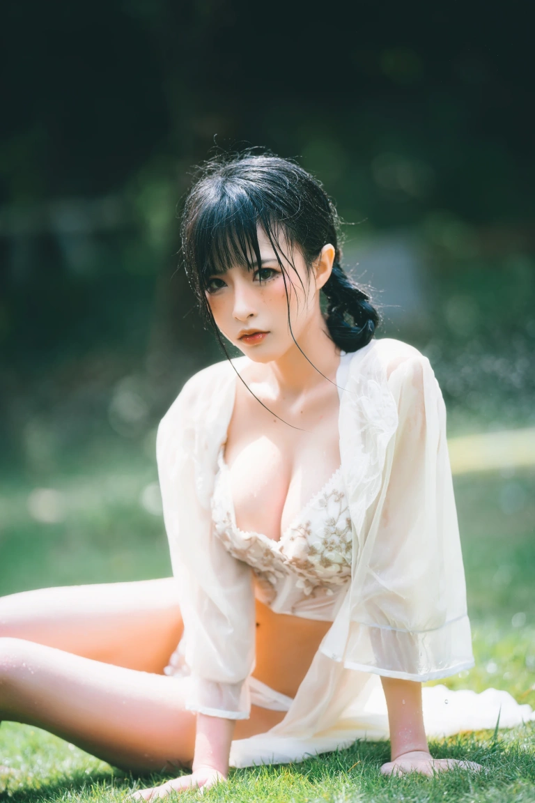 《湿水洛丽塔》｜清水由乃 · 61张写真、1 个视频