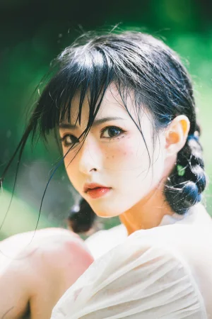 《湿水洛丽塔》｜清水由乃 · 61张写真、1 个视频