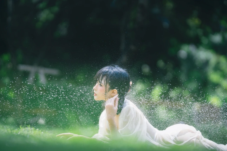 《湿水洛丽塔》｜清水由乃 · 61张写真、1 个视频