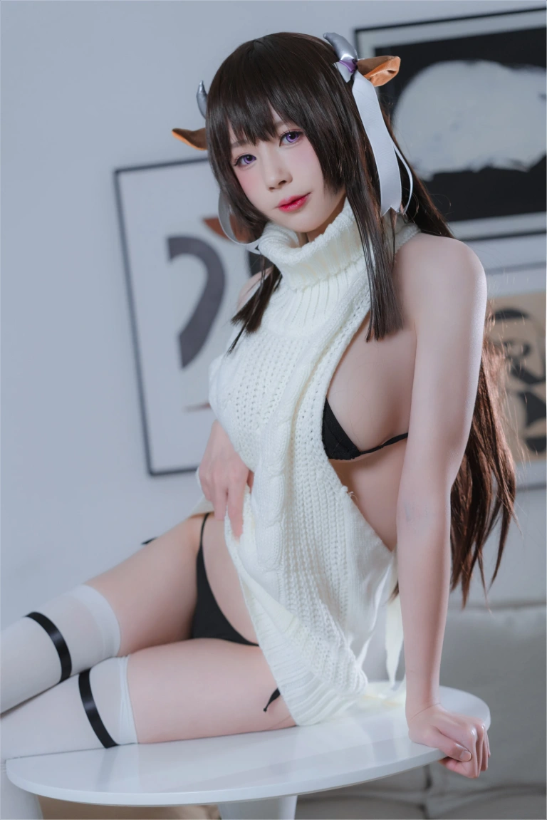 《牛牛毛衣》｜西园寺南歌 · 28张写真