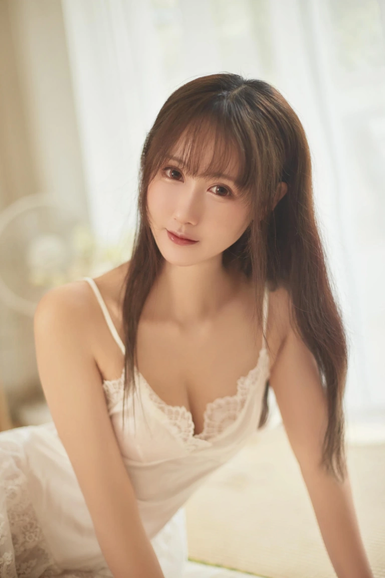 《日系睡衣》｜羽生三未 · 30张写真