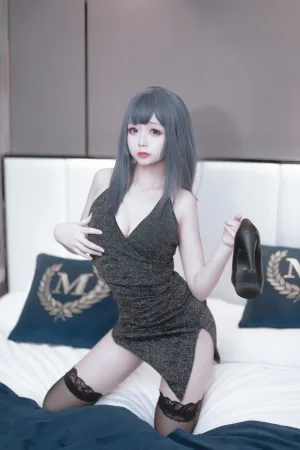 《黑色礼服》｜日奈娇(椎名莜) · 40张写真