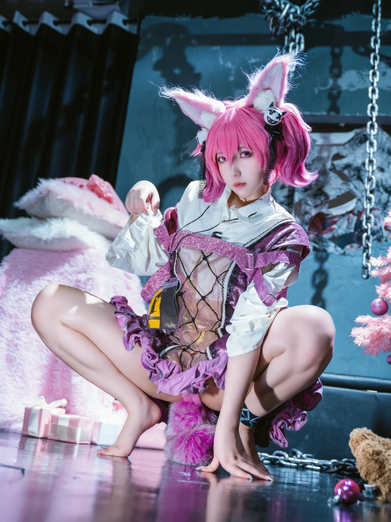 《巫恋》｜小和甜酒 · 44张写真