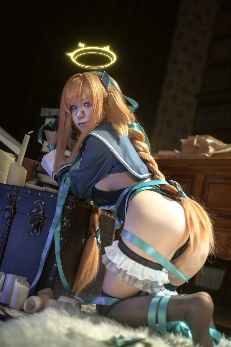 《蔚蓝档案 志美子》｜矢量鱼 · 50张写真