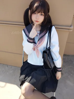 《Fantia 2022年10月会员合集（9期）》｜迷之呆梨 · 168张写真、4 个视频