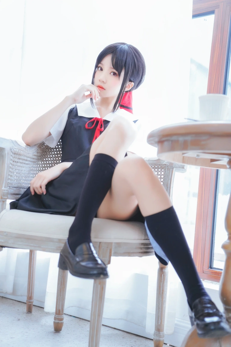 《四宫辉夜》｜桜桃喵 · 10张写真