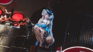 《交错战线 刃齿女警》｜宮本桜 · 22张写真