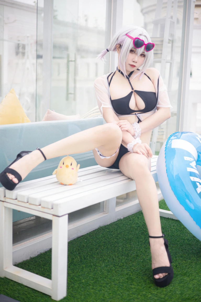 《舰长图 天狼星泳装》｜贞子蜜桃 · 30张写真