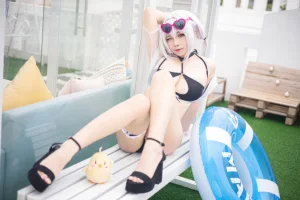 《舰长图 天狼星泳装》｜贞子蜜桃 · 30张写真