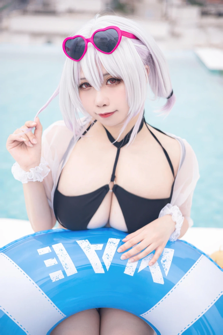 《舰长图 天狼星泳装》｜贞子蜜桃 · 30张写真
