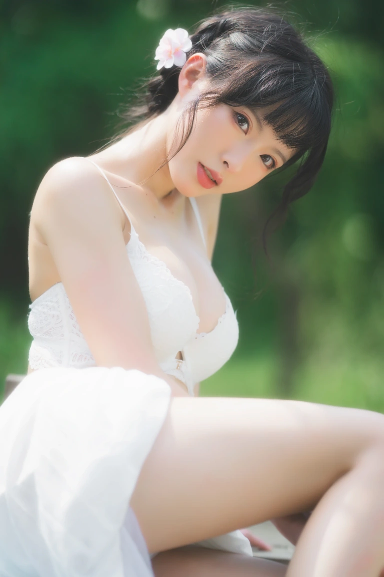 《蕾丝花园》｜清水由乃 · 34张写真