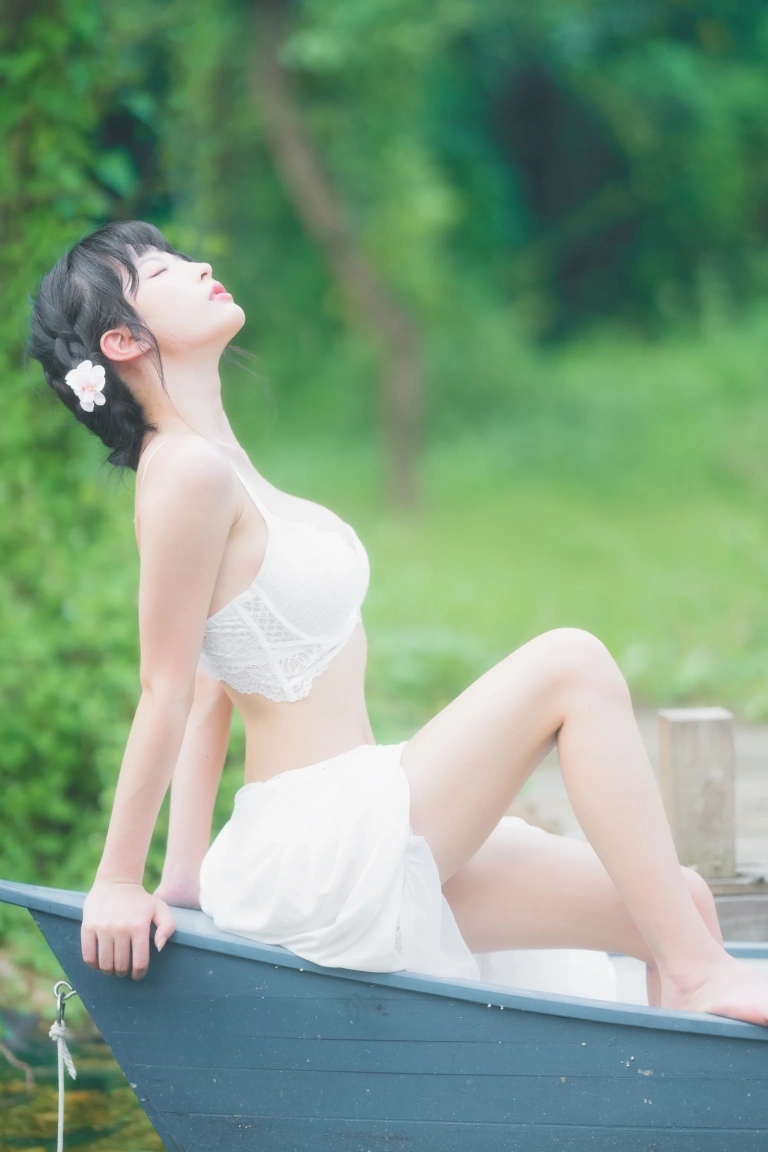 《蕾丝花园》｜清水由乃 · 34张写真