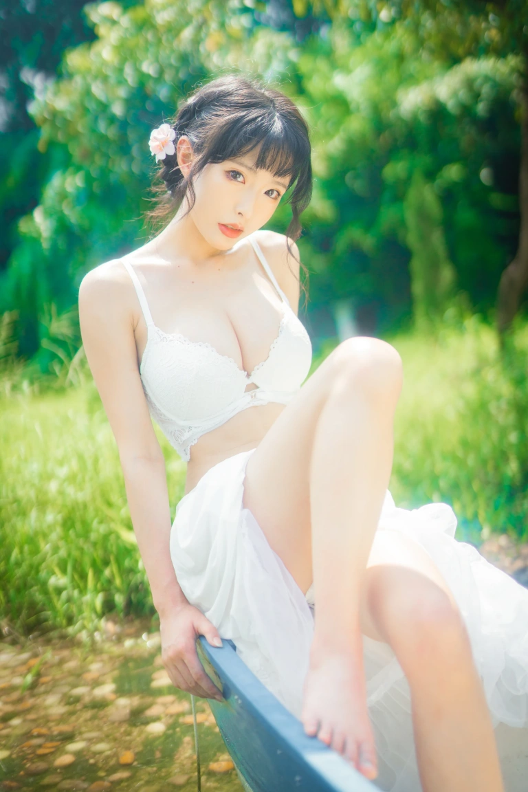 《蕾丝花园》｜清水由乃 · 34张写真