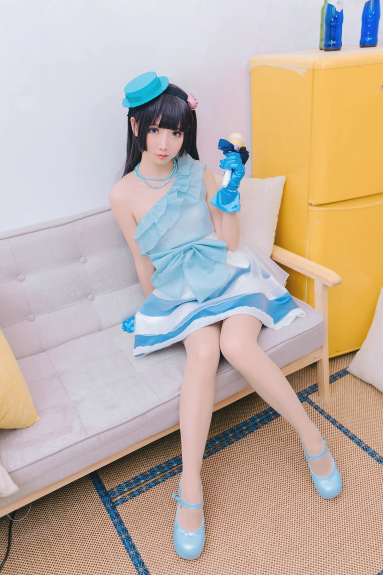 《黑猫打歌服》｜面饼仙儿 · 12张写真